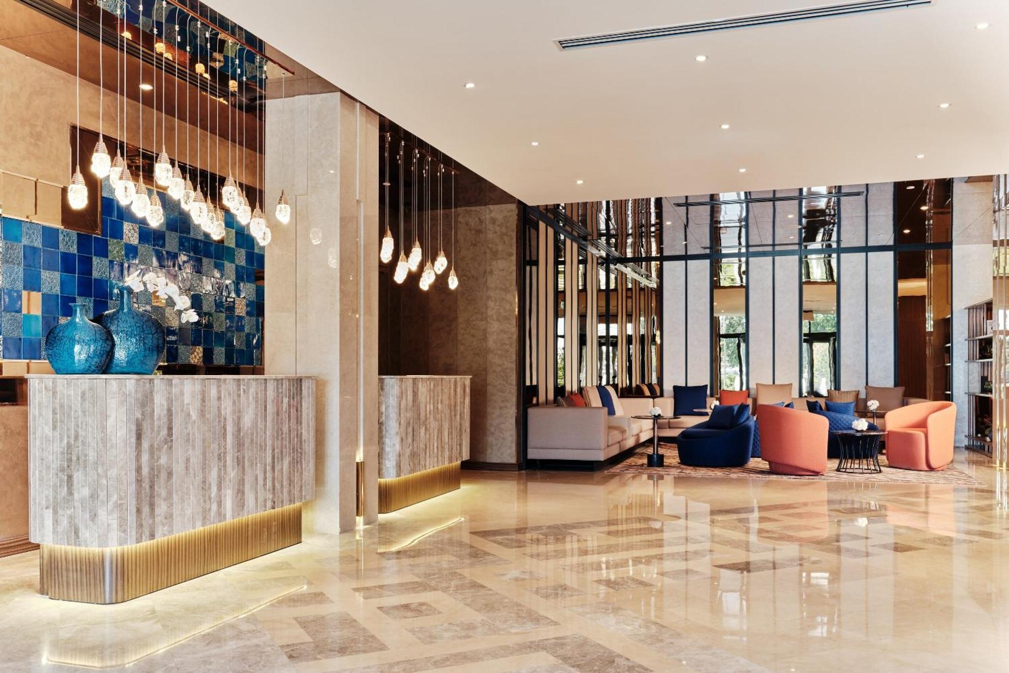 Crowne Plaza Tashkent By Ihg Hotel ภายนอก รูปภาพ